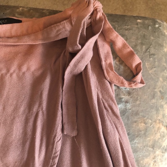 3 mini skirts - Picture 4 of 16